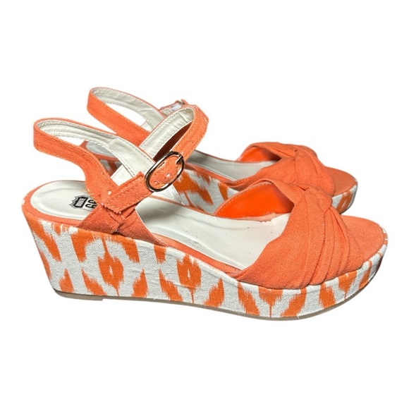 Route 66 women's Orange Wedge Sandals size 7.5 - Picture 3 of 6